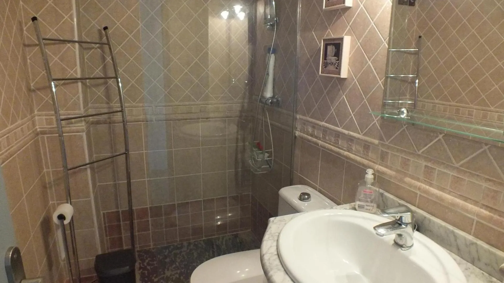 Apartment Acogedor Apartamento A 50M De La Playa Con Aire Acondicionado Y Tv, 2/4 Personas - Es-204-31 Roses